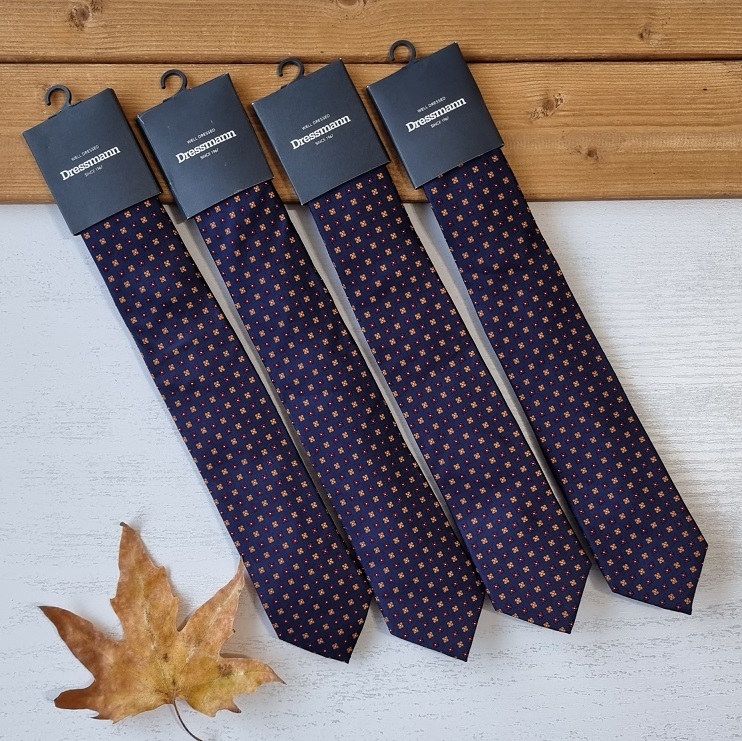 نمای کامل کراوات